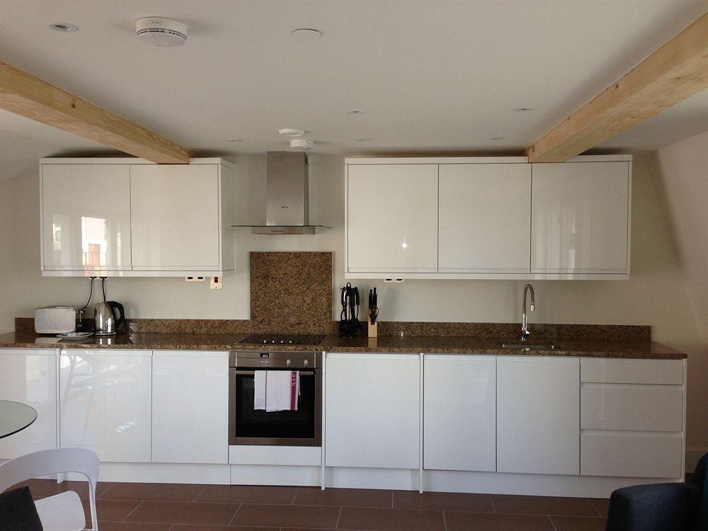Max Serviced Apartments Commercial Road London Eksteriør bilde